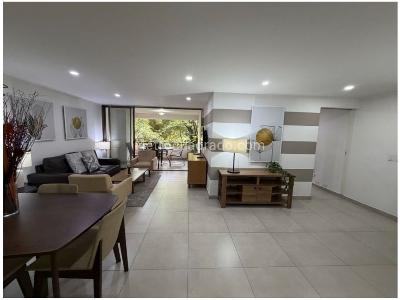 Apartamento de 2 alcobas en venta en El Poblado Provenza, Medellín, 103 m² · foto 2 de 20