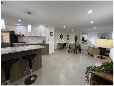 Apartamento de 2 alcobas en venta en El Poblado Provenza, Medellín, 103 m² · foto 10 de 20