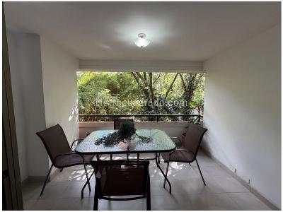 Apartamento de 2 alcobas en venta en El Poblado Provenza, Medellín, 103 m² · foto 12 de 20