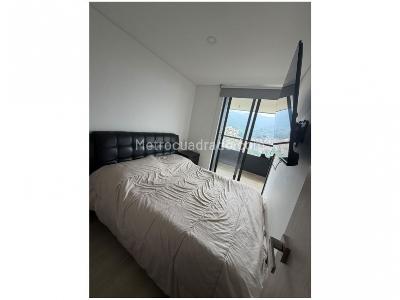 Apartamento de 3 alcobas en venta en Loma De Las Brujas, Envigado, 101 m² · foto 16 de 20