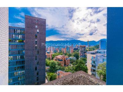 Apartaestudio en venta en El Poblado Las Lomas, Medellín, 45 m² · foto 5 de 6