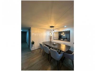 Apartamento de 3 alcobas en venta en Loma De Las Brujas, Envigado, 102 m² · foto 8 de 20