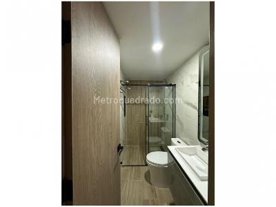 Apartamento de 3 alcobas en venta en Loma De Las Brujas, Envigado, 102 m² · foto 18 de 20
