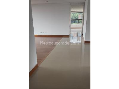 Apartamento de 3 alcobas en venta en Poblado La Visitacion, Medellín, 200 m² · foto 3 de 15