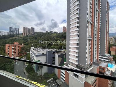 Apartamento de 2 alcobas en venta en Castropol, Medellín, 94 m² · foto 5 de 20