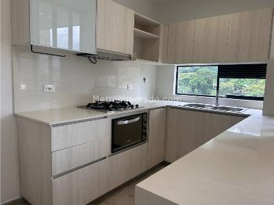 Apartamento de 2 alcobas en venta en Castropol, Medellín, 94 m² · foto 7 de 20