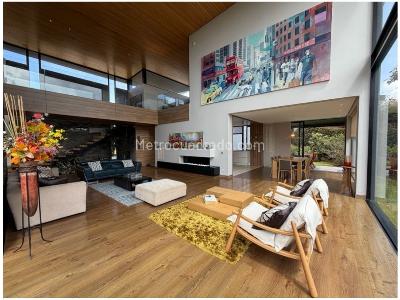 Casa de 5 alcobas en venta en Poblado Palmas, Medellín, 526 m² · foto 10 de 20
