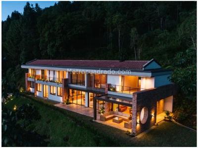Casa de 5 alcobas en venta en Poblado Palmas, Medellín, 832 m² · foto 9 de 20