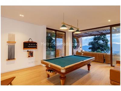 Casa de 5 alcobas en venta en Poblado Palmas, Medellín, 832 m² · foto 14 de 20