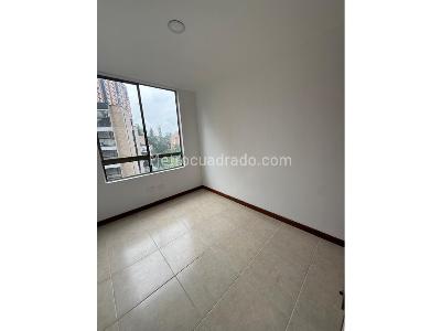 Apartamento en venta en Castropol, Medellín · foto 7 de 9