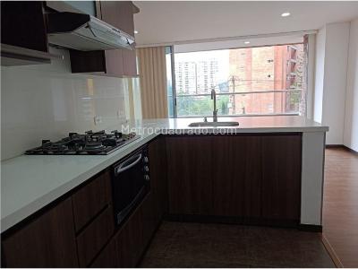 Apartamento en venta en Loma Del Esmeraldal, Envigado · foto 3 de 19