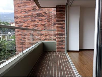 Apartamento en venta en Loma Del Esmeraldal, Envigado · foto 9 de 19