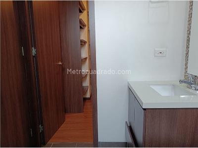 Apartamento en venta en Loma Del Esmeraldal, Envigado · foto 17 de 19