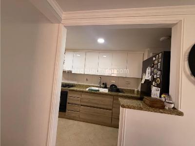 Apartamento de 3 alcobas en venta en Bosques De Zuñiga, Envigado, 110 m² · foto 11 de 19