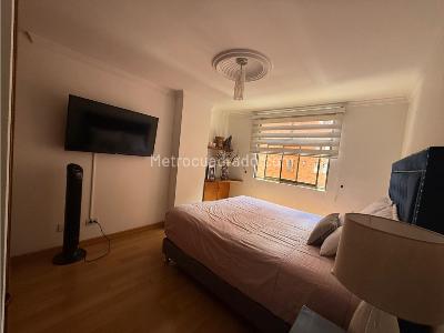 Apartamento de 3 alcobas en venta en Bosques De Zuñiga, Envigado, 110 m² · foto 17 de 19