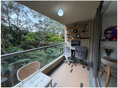 Apartamento en venta en Loma De Los Bernal, Medellín · foto 13 de 20