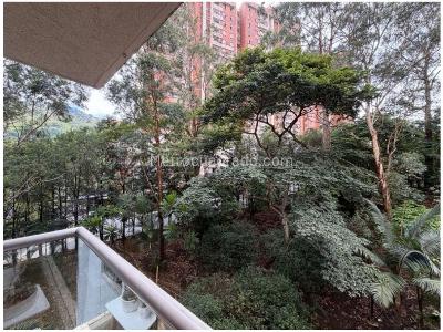 Apartamento en venta en Loma De Los Bernal, Medellín · foto 16 de 20