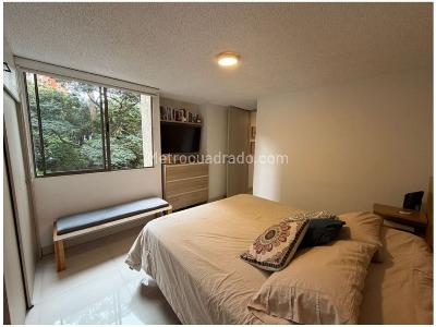 Apartamento en venta en Loma De Los Bernal, Medellín · foto 20 de 20