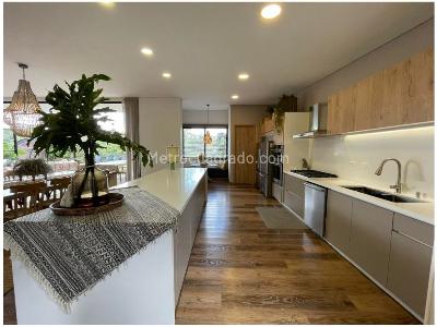 Casa de 4 alcobas en venta en Alto De Palmas, Envigado, 696 m² · foto 10 de 20