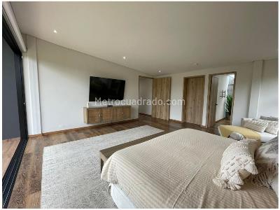 Casa de 4 alcobas en venta en Alto De Palmas, Envigado, 696 m² · foto 18 de 20
