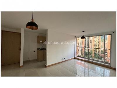 Apartamento de 3 alcobas en venta en Cañaveralejo, Sabaneta, 68 m² · foto 2 de 14
