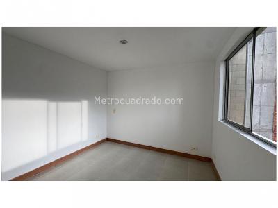 Apartamento de 3 alcobas en venta en Cañaveralejo, Sabaneta, 68 m² · foto 13 de 14
