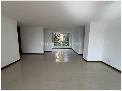 Apartamento de 3 alcobas en venta en Poblado Las Santas, Medellín, 120 m² · foto 5 de 20