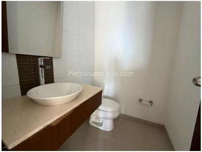 Apartamento de 3 alcobas en venta en Poblado Las Santas, Medellín, 120 m² · foto 16 de 20