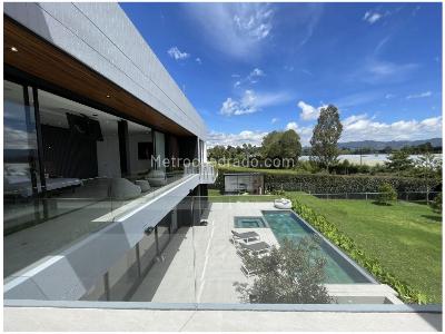 Casa de 4 alcobas en venta en Llanogrande, Rionegro, 1000 m² · foto 9 de 20