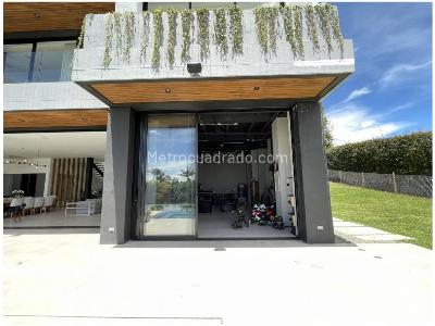 Casa de 4 alcobas en venta en Llanogrande, Rionegro, 1000 m² · foto 12 de 20