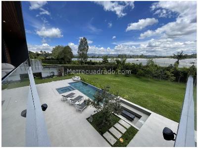 Casa de 4 alcobas en venta en Llanogrande, Rionegro, 1000 m² · foto 18 de 20