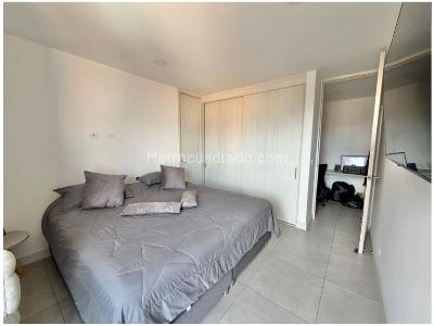 Apartamento de 3 alcobas en venta en Lorena, Medellín, 102 m² · foto 11 de 14