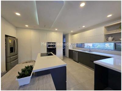 Apartamento en venta en Loma De Benedictinos, Envigado · foto 17 de 20