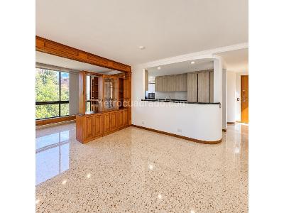 Apartamento en venta en Patio Bonito, Medellín · foto 2 de 18