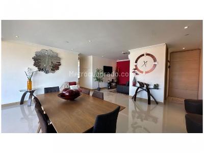 Apartamento de 3 alcobas en venta en El Poblado Loma De Los Parra, Medellín, 157 m² · foto 6 de 20
