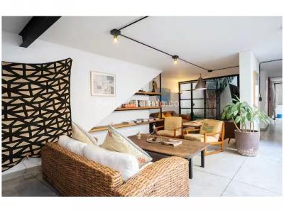 Casa de 5 alcobas en venta en Simon Bolivar, Medellín, 450 m² · foto 6 de 10