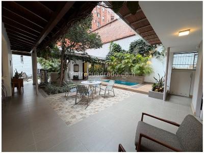 Casa de 4 alcobas en venta en Laureles, Medellín, 398 m² · foto 5 de 20
