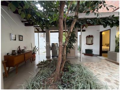 Casa de 4 alcobas en venta en Laureles, Medellín, 398 m² · foto 8 de 20