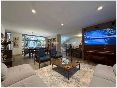Casa de 4 alcobas en venta en Laureles, Medellín, 398 m² · foto 19 de 20