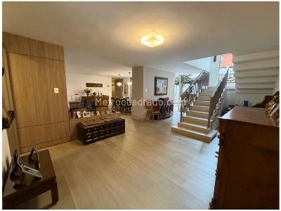 Casa de 4 alcobas en venta en Laureles, Medellín, 398 m² · foto 20 de 20