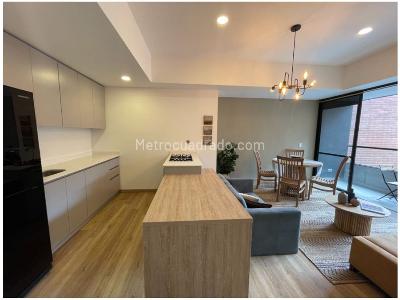 Apartaestudio en venta en Mayorca, Envigado, 61 m² · foto 2 de 16