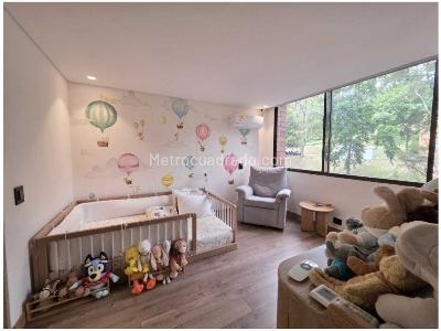 Apartamento de 3 alcobas en venta en Poblado Los Balsos, Medellín, 270 m² · foto 19 de 20