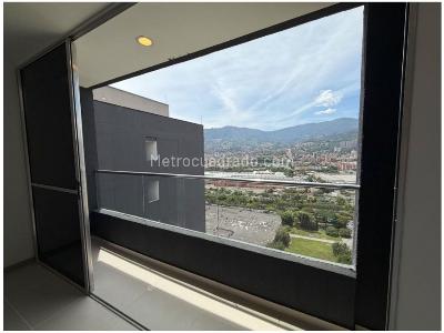 Apartamento de 3 alcobas en venta en Zona Central, Itagüí, 62 m² · foto 4 de 16