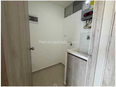 Apartamento de 3 alcobas en venta en Zona Central, Itagüí, 62 m² · foto 11 de 16