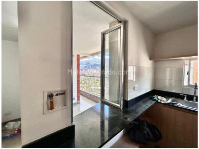 Apartamento de 3 alcobas en venta en Las Antillas, Envigado, 64 m² · foto 3 de 17