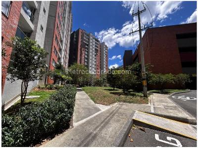 Apartamento de 3 alcobas en venta en Las Antillas, Envigado, 64 m² · foto 16 de 17