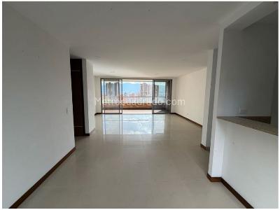 Apartamento de 3 alcobas en venta en Poblado Las Santas, Medellín, 125 m² · foto 2 de 20