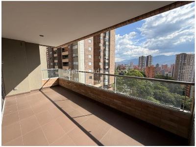 Apartamento de 3 alcobas en venta en Poblado Las Santas, Medellín, 125 m² · foto 13 de 20