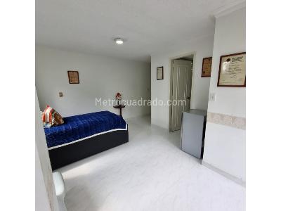Apartamento de 4 alcobas en venta en El Poblado El Tesoro, Medellín, 156 m² · foto 7 de 15