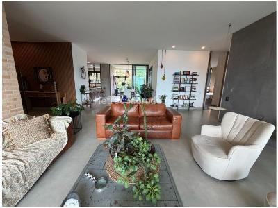 Apartamento de 3 alcobas en venta en El Poblado Sector Los Balsos, Medellín, 293 m² · foto 3 de 20
